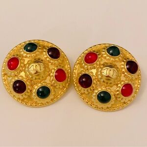 2 Chanel Vintage Gripoix Gold Replacement Buttons